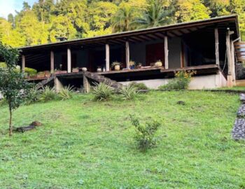 banana-lama-eco-villa-and-cottages-1600×800 (1)