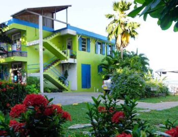 castle-comfort-dive-lodge-1600×800 (1)
