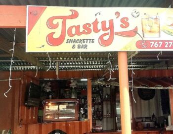 tastys-snackette-and-bar-1600×800