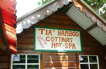 tia-bamboo-cottages-1600×800