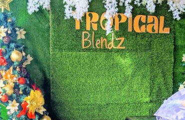 tropical-blendz-cafe-1600×800