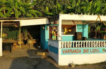 varranda-bar-grill-1600×800