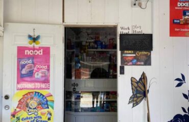 lelis-convenience-shop-1600×800