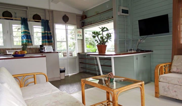 kootney-resorts-02-720×420-1